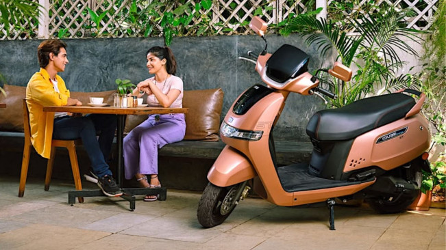 TVS iQube 2025 Resmi Meluncur, Tempuh 212 Km, Harga Rp 19 Jutaan
